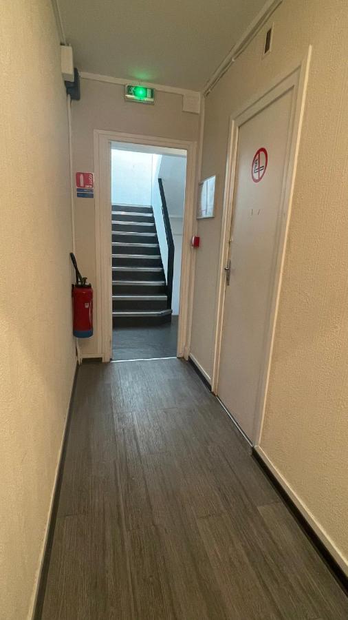 L'Excess Hotel Виерзон Екстериор снимка