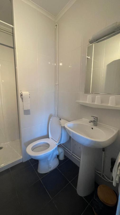 L'Excess Hotel Виерзон Екстериор снимка