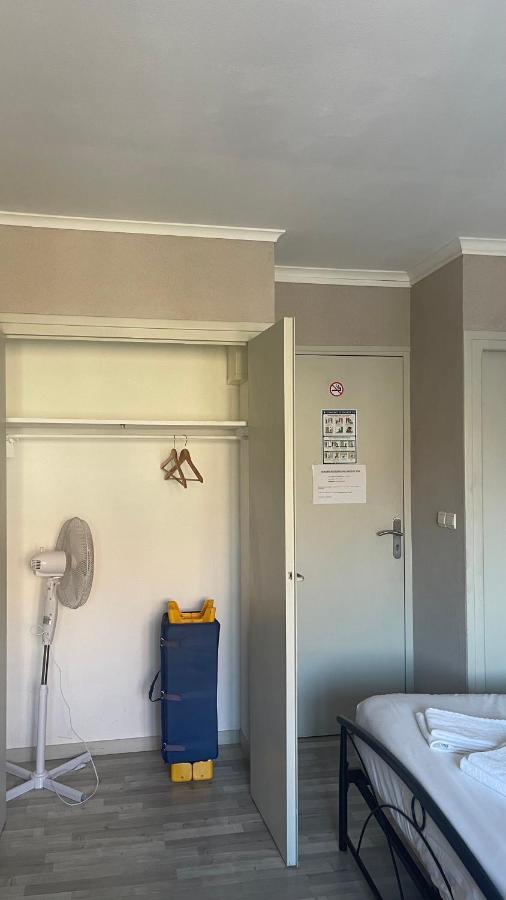 L'Excess Hotel Виерзон Екстериор снимка